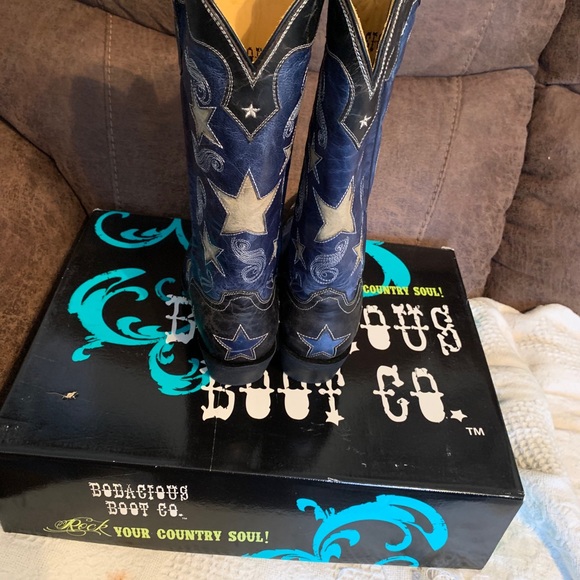 SOLD - Picture 4 of 5